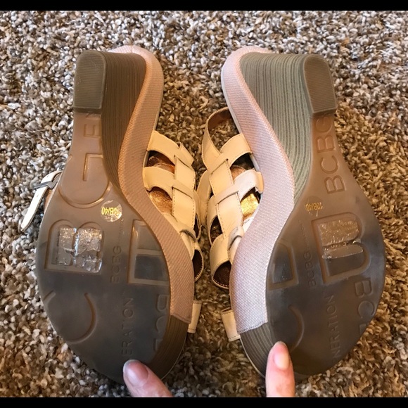 BCBG Cream Summer Wedge Sandals - Picture 6 of 6